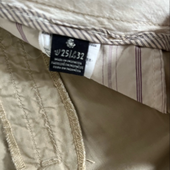 Madison Scotch khaki pants with belt, size 25 - Picture 2 of 5